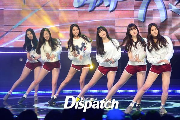 여자친구 단체 핫팬츠 | 인스티즈