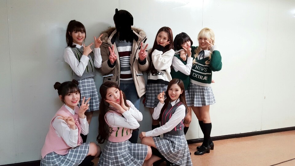 2017년 첫 오마이걸.JPG | 인스티즈