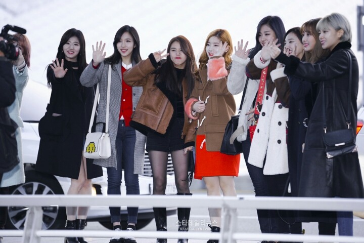 오늘자 트와이스 | 인스티즈
