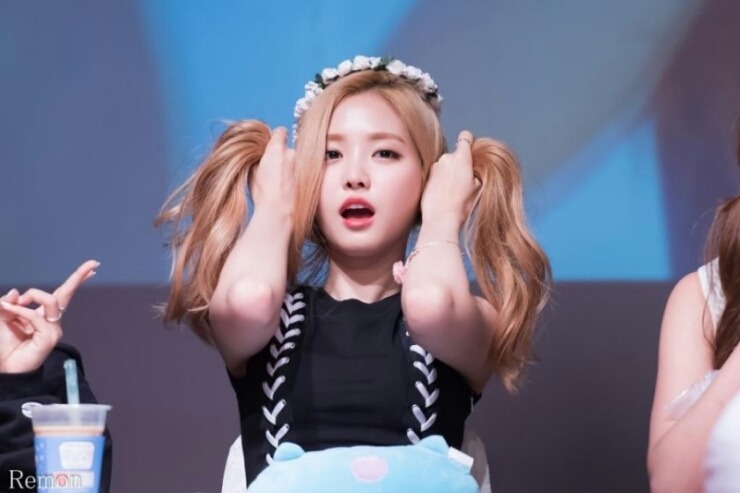 호불호 갈리는 여자들의 양갈래 머리 스타일 | 인스티즈