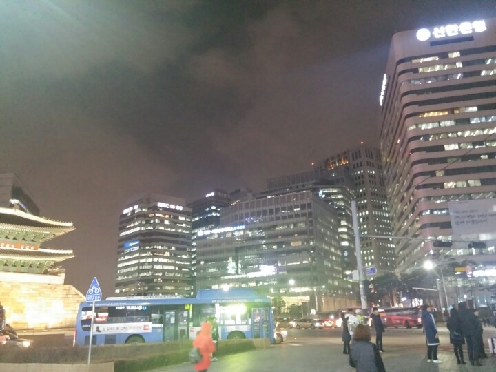 오늘자 서울 도심 | 인스티즈