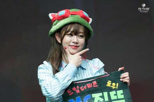 러블리즈 (덮)지수 VS (깐)지수 | 인스티즈