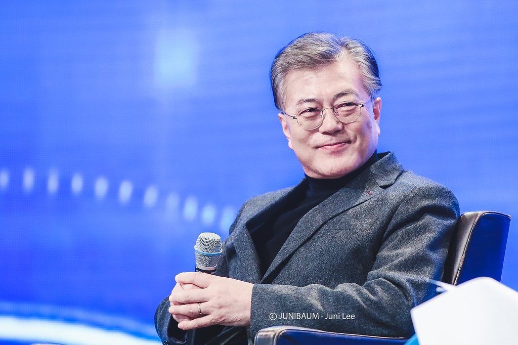 아이돌 홈마가 찍은 문재인 대통령 사진 | 인스티즈