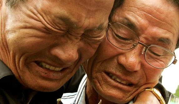 종북을 외치던 그들의 잘못된 세월을 외면하지 말아야하는 이유 | 인스티즈