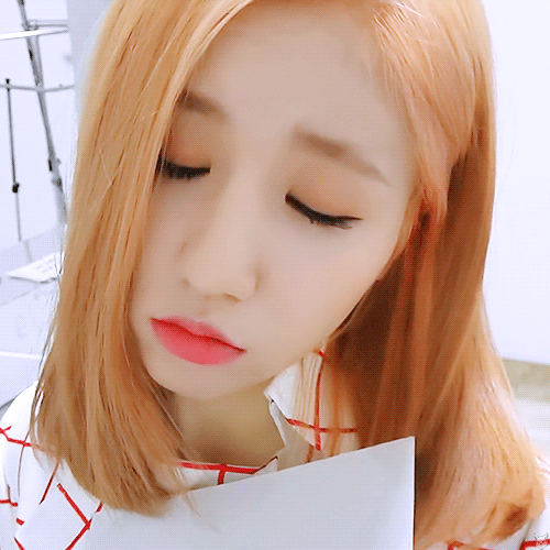 [러블리즈] 빨리 18시가 되었으면 해서 명은이 | 인스티즈