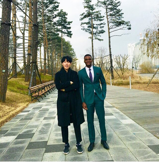 오늘자, 류준열과 Sam-572 ㄷㄷㄷㄷ.jpg | 인스티즈