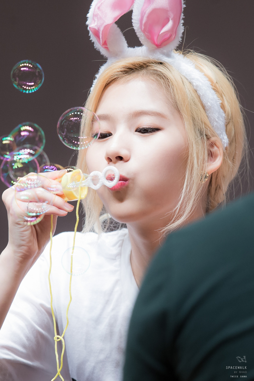 토끼 머리띠 트와이스 사나 | 인스티즈