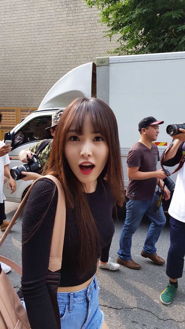 [여자친구] 퇴근하고 목욕탕에 갈 생각이라서 유주 | 인스티즈