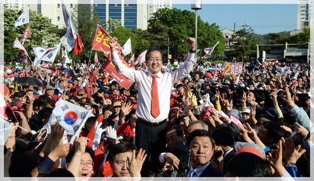 사진으로 보는 대한민국 정치 느와르 10년 (사진많음) | 인스티즈