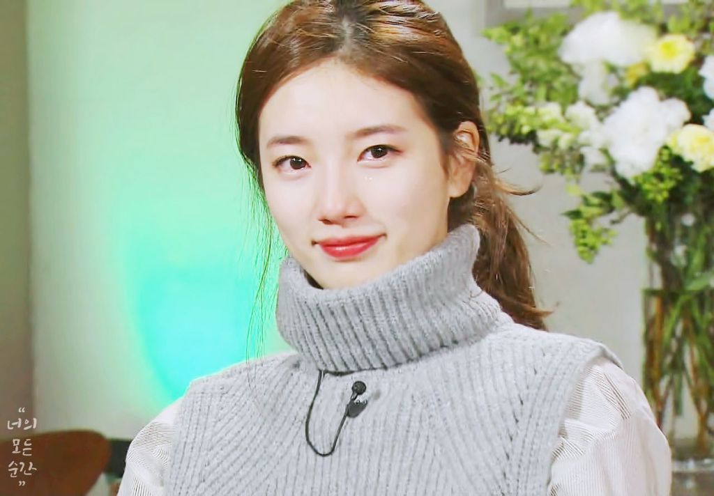 방송중에 눈물 흘리는 수지 | 인스티즈