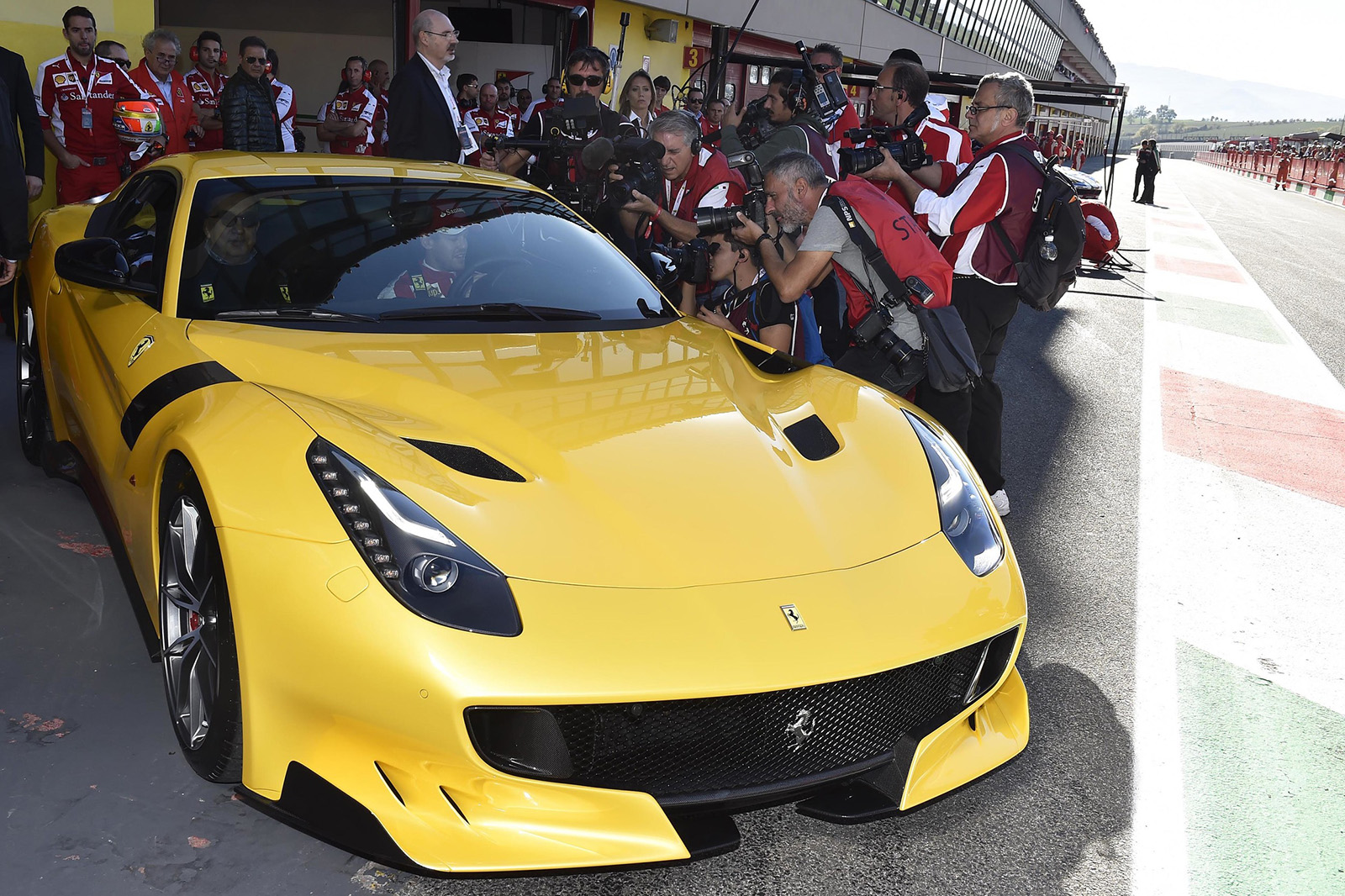 페라리 F12tdf | 인스티즈
