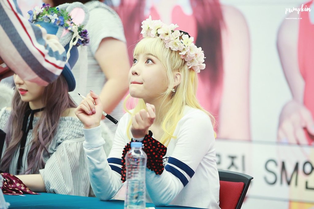 어제자 레드벨벳 조이 | 인스티즈