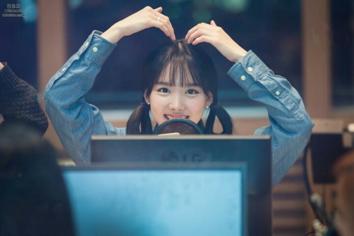 [트와이스] 토끼인거 치고는 나연 같음 | 인스티즈