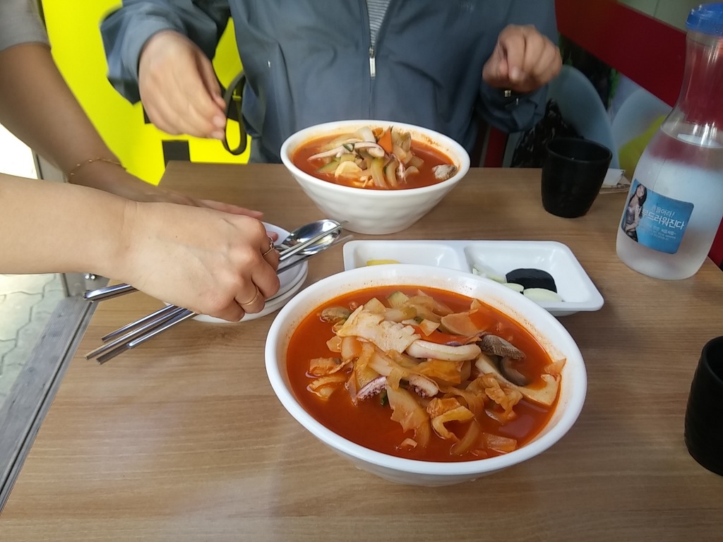 짬뽕 이미지