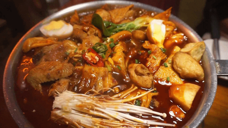 진한 블랙 찜닭 움짤 gif | 인스티즈