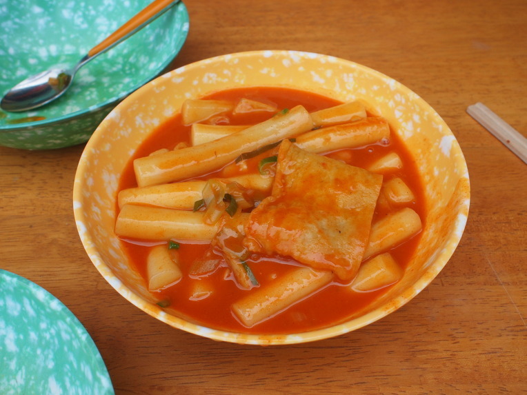 국물많은 떡볶이 vs 찐득한 떡볶이 | 인스티즈