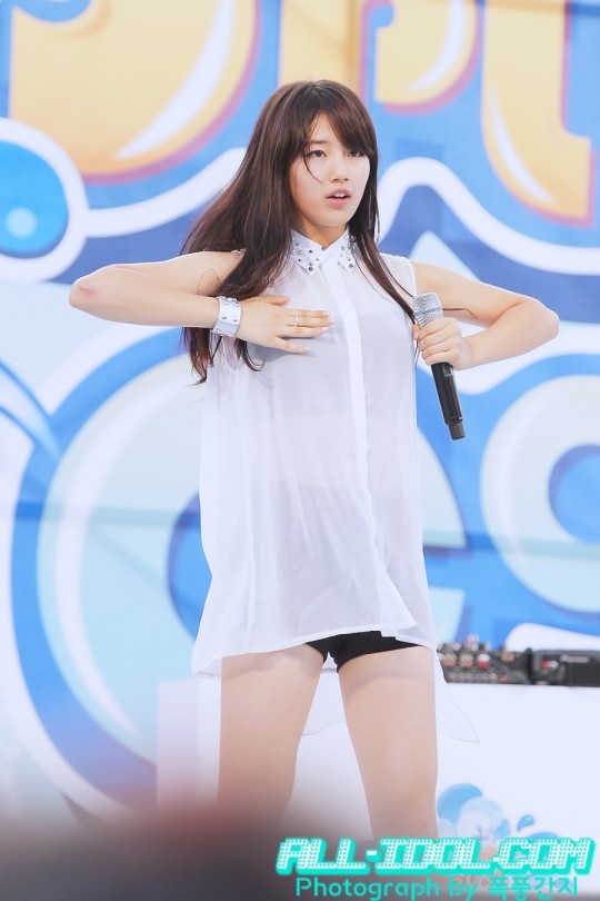 땀 흘리는 수지 | 인스티즈