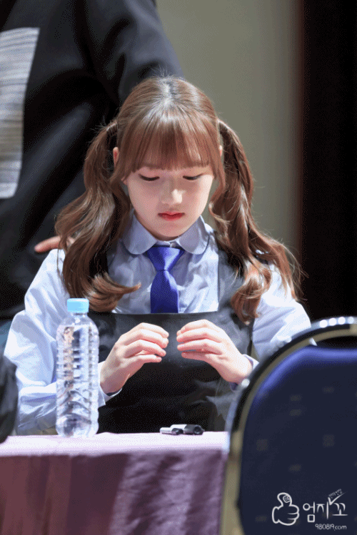 잠들기전에 보는 예린 ♡.♡ | 인스티즈