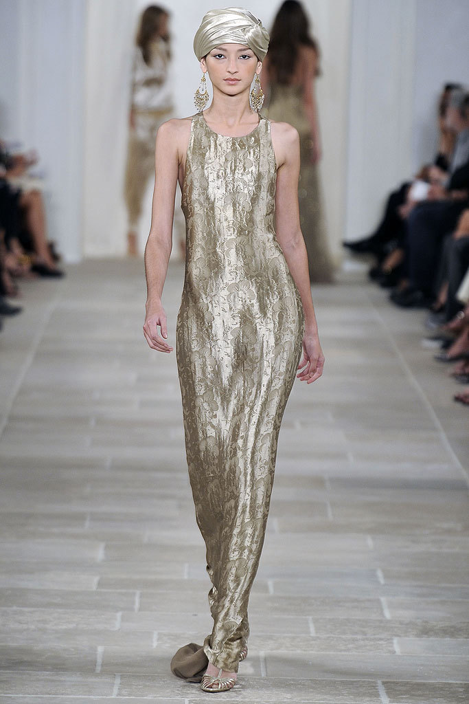 [브루나테노리오] 서늘하고 이국적인 외모를 지닌 브라질 원주민 출신 모델 | 인스티즈