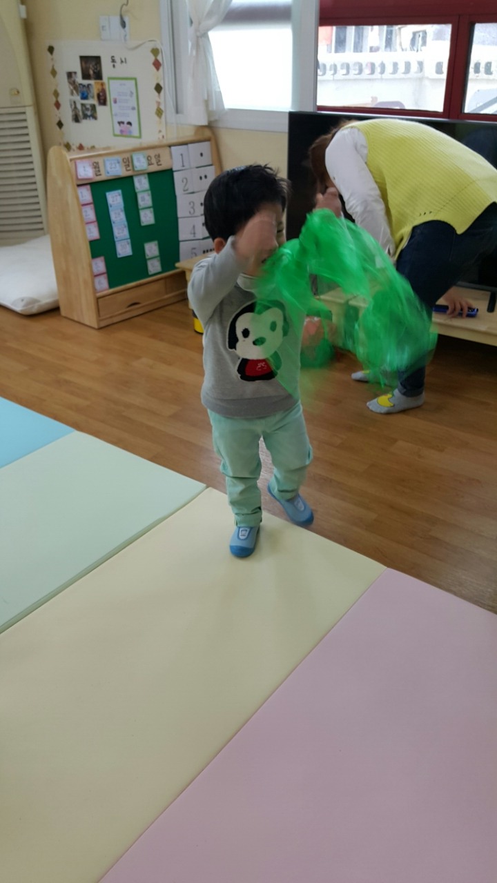 티티타타 이미지