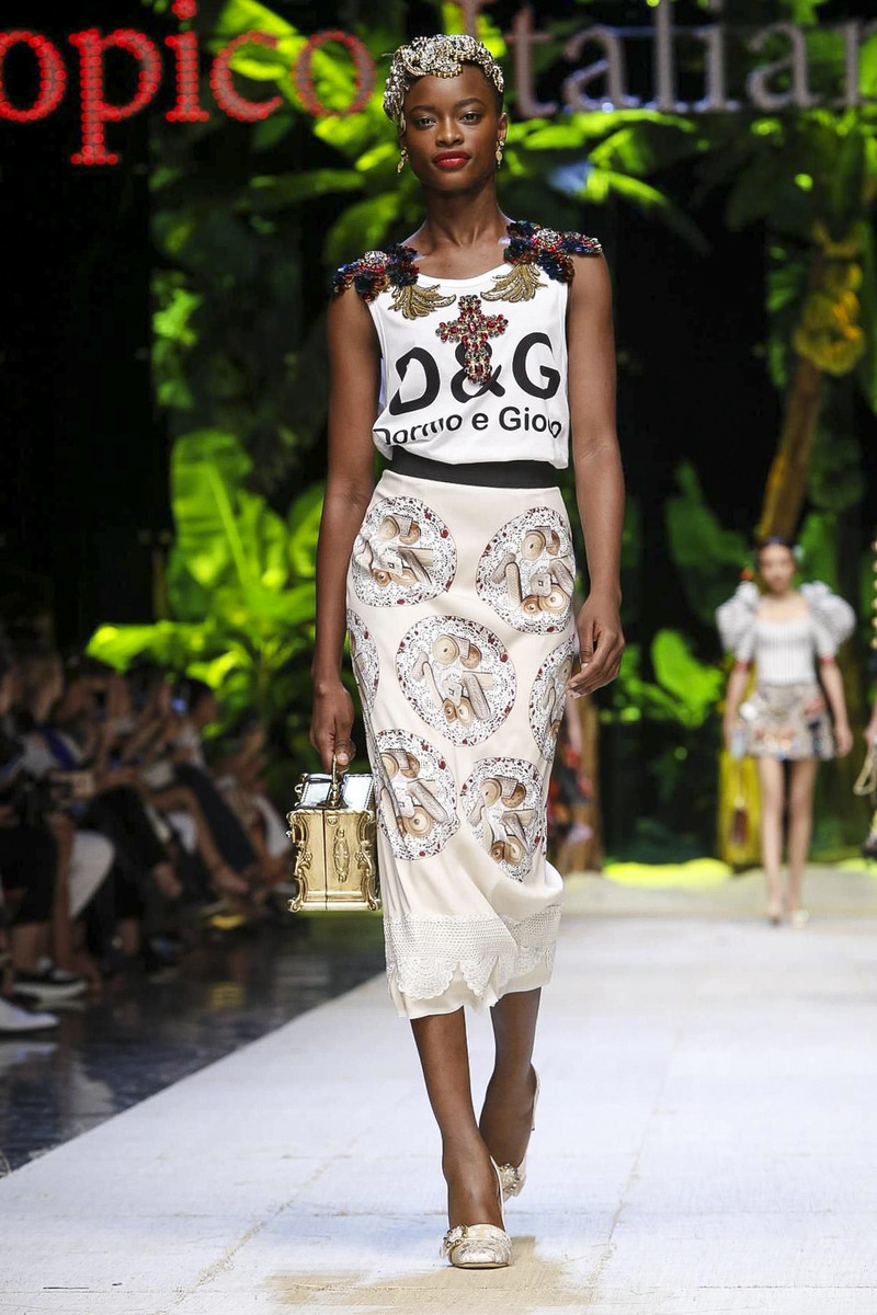  Dolce & Gabbana 2017 S/S 컬렉션 | 인스티즈