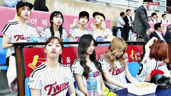 [트와이스] 존야 쓰는 쯔위 | 인스티즈