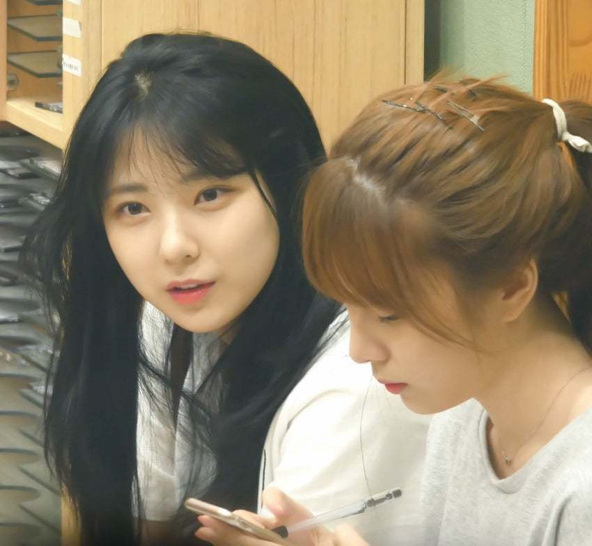 [I.B.I] 흑발염색후 청순미 터지는 이수현 | 인스티즈