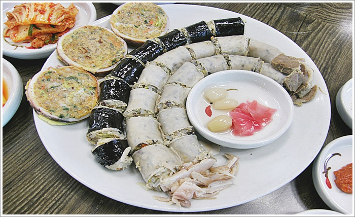 아바이순대 이미지