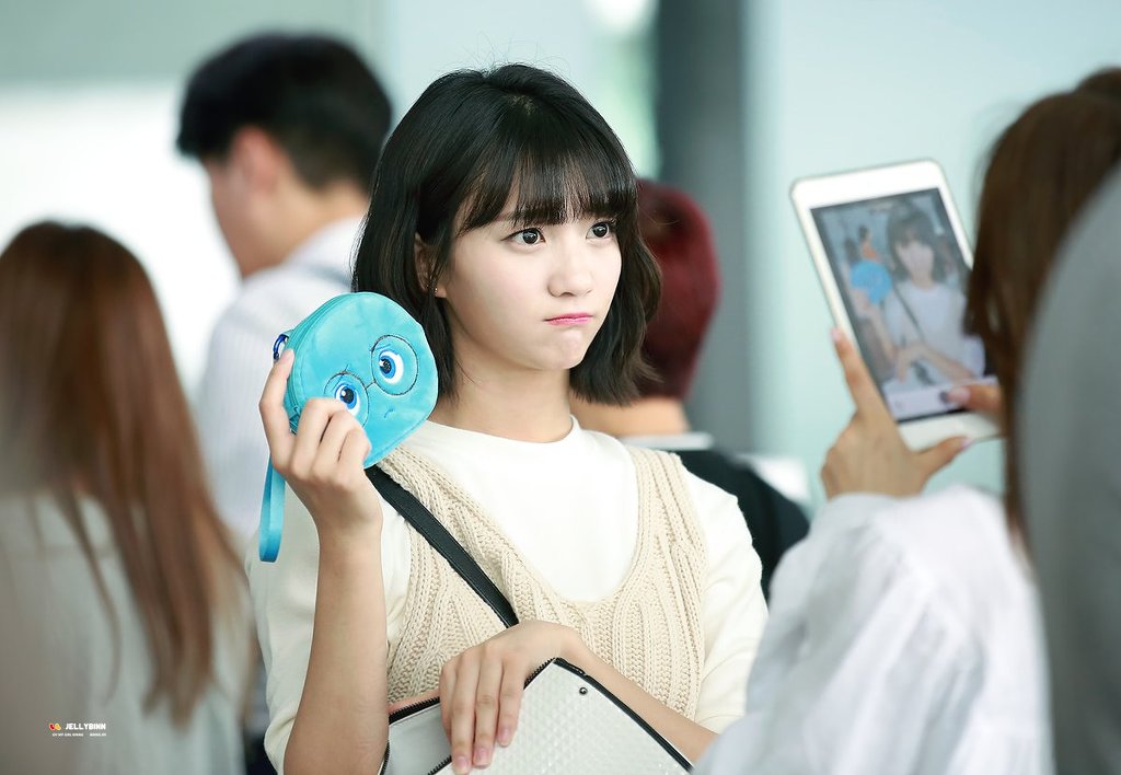 오마이걸 비니 공항사진.jpg | 인스티즈