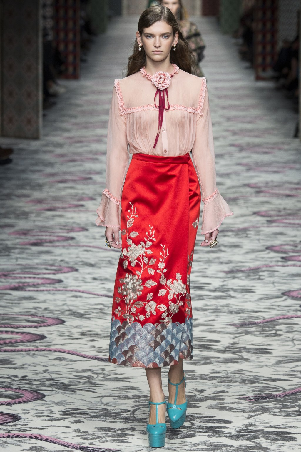 재미로 보는 Gucci 디자이너 교체 후 변화 | 인스티즈