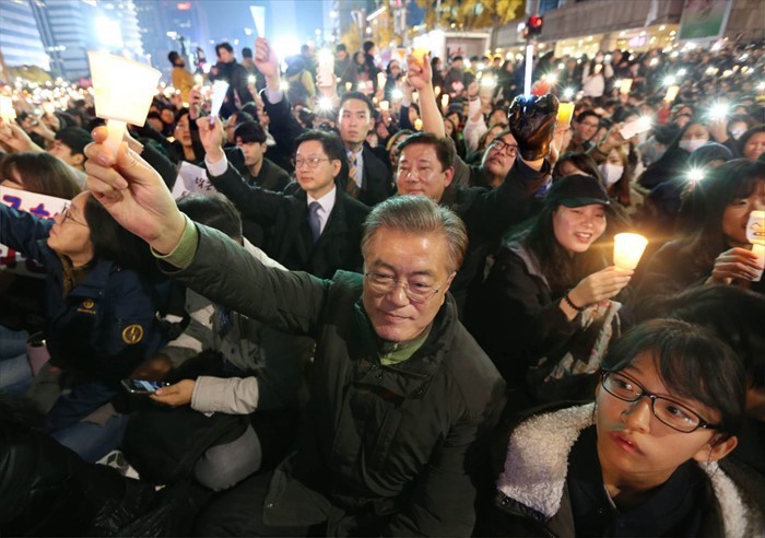 오늘자 촛불집회에 등장한 명왕 | 인스티즈