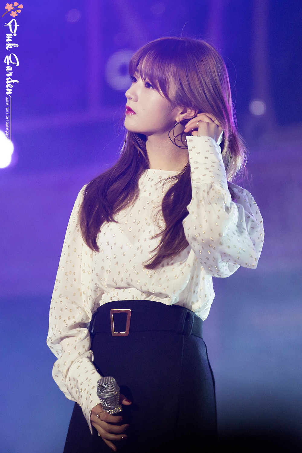새벽에 보는 에이핑크 윤보미.jpgif | 인스티즈