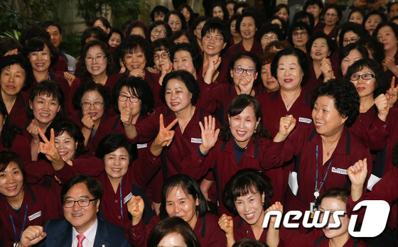  우원식 의원 페이스북 - 마침내 실현되었습니다.jpg | 인스티즈