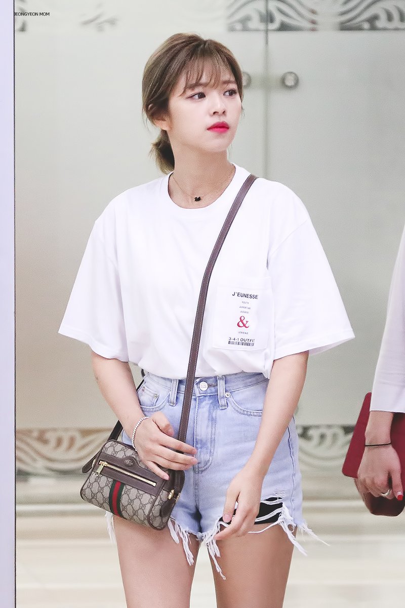 분위기있는 트와이스 정연.jpg | 인스티즈