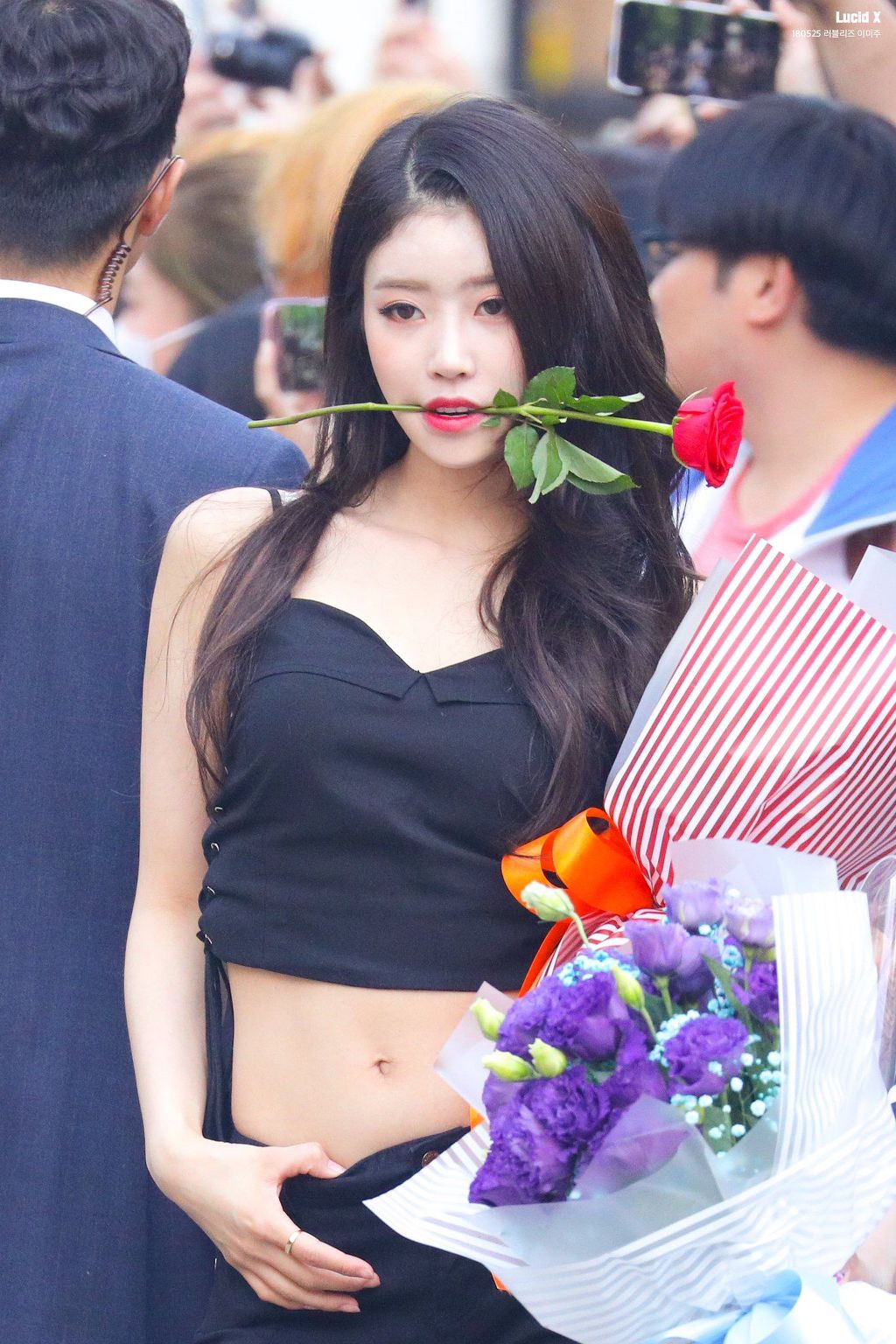 러블리즈 미주의 역대 출근길 모습 중에 최고 레전드 날.jpgif | 인스티즈