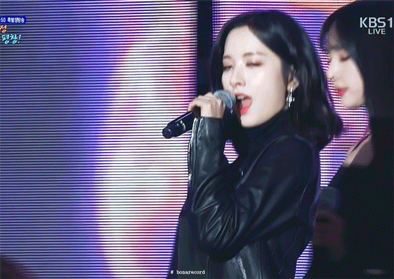 라이더 자켓입은 우조소녀 보나.jpgif | 인스티즈