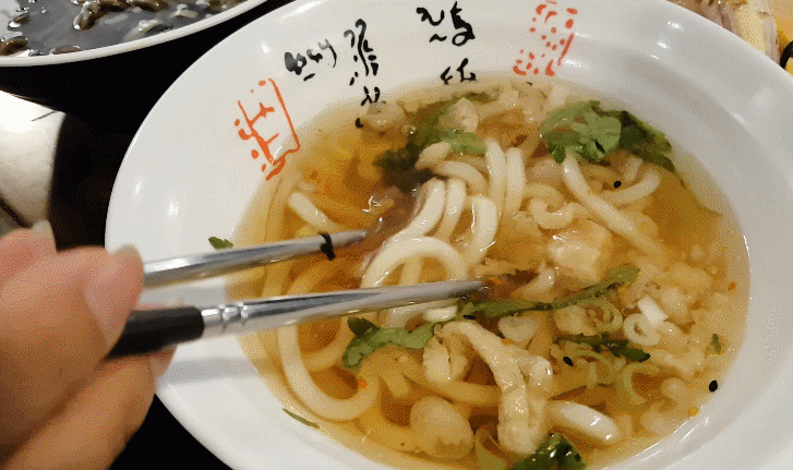 라면 떡볶이 김밥 우동 오뎅꼬치 움짤 gif | 인스티즈