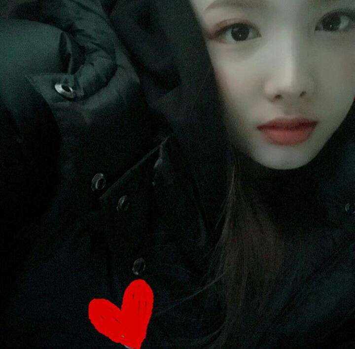 최근 트와이스 인스타 업뎃(나연) | 인스티즈