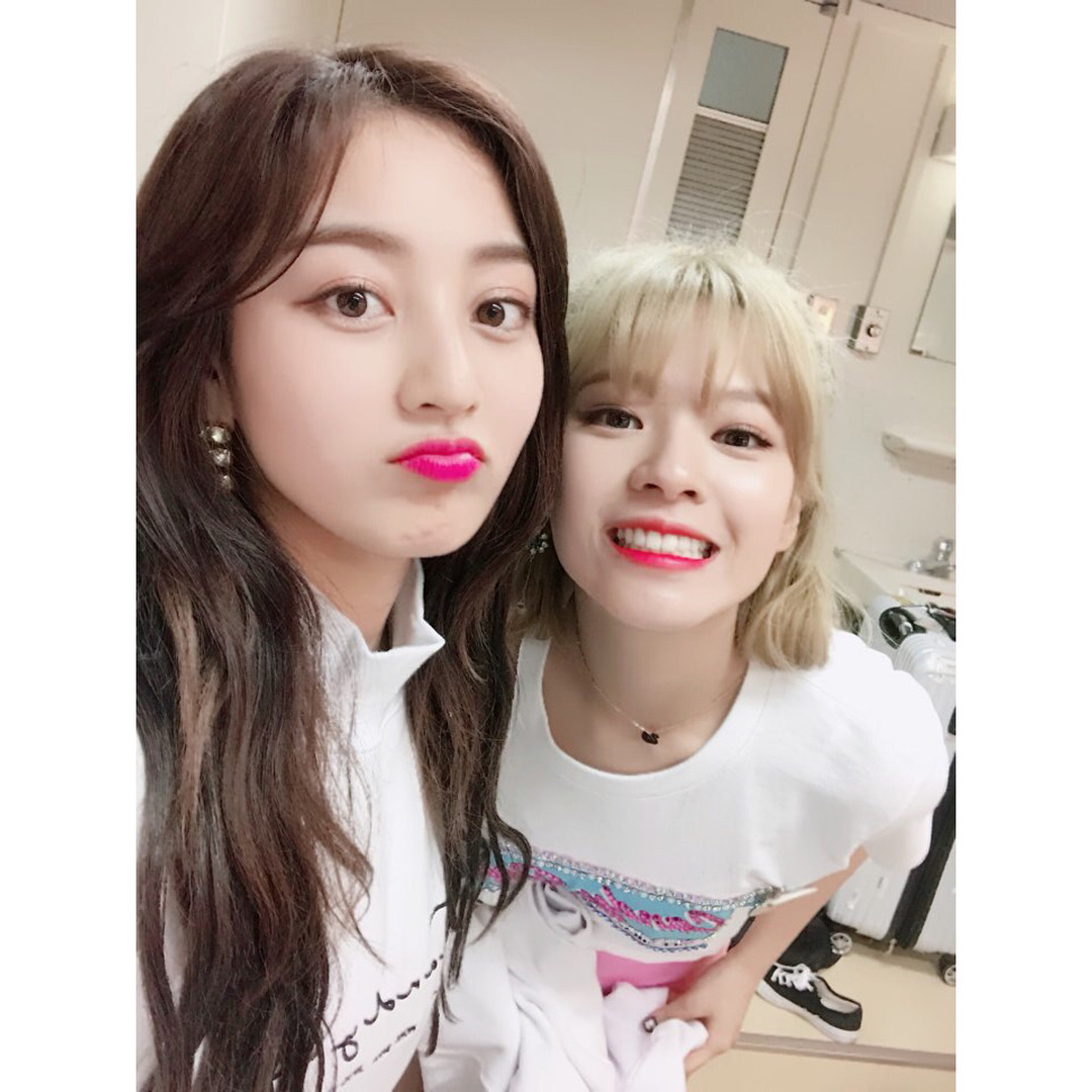 오늘 폭풍업로드한 트와이스 지효인스타그램.jpg | 인스티즈