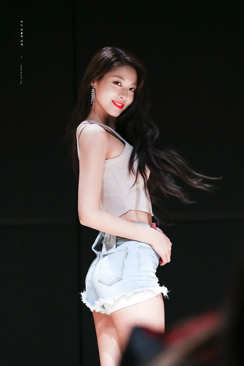 미모 는 18시즌 설현이.jpgif | 인스티즈