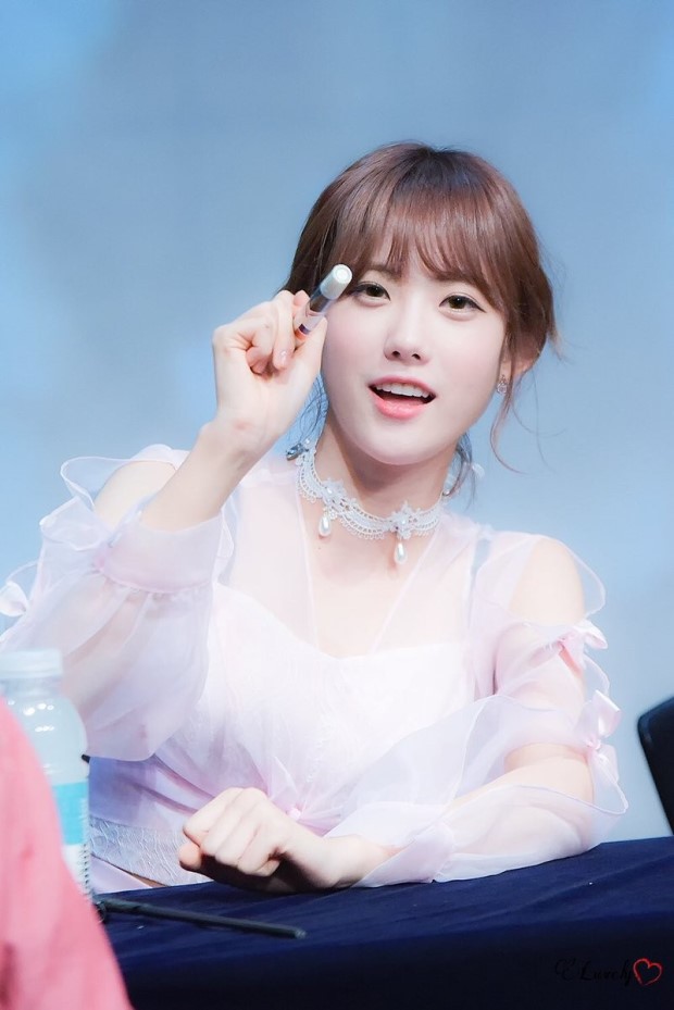 우주소녀 이루다 | 인스티즈