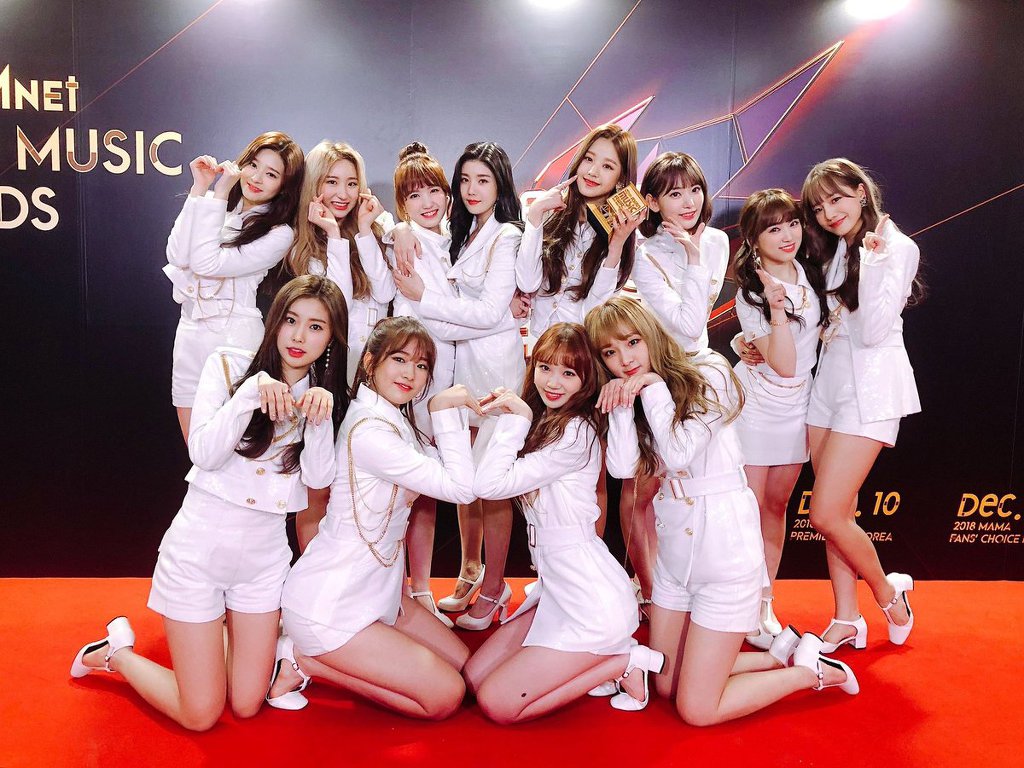 2018 MAMA 여자 신인상 아이즈원 | 인스티즈