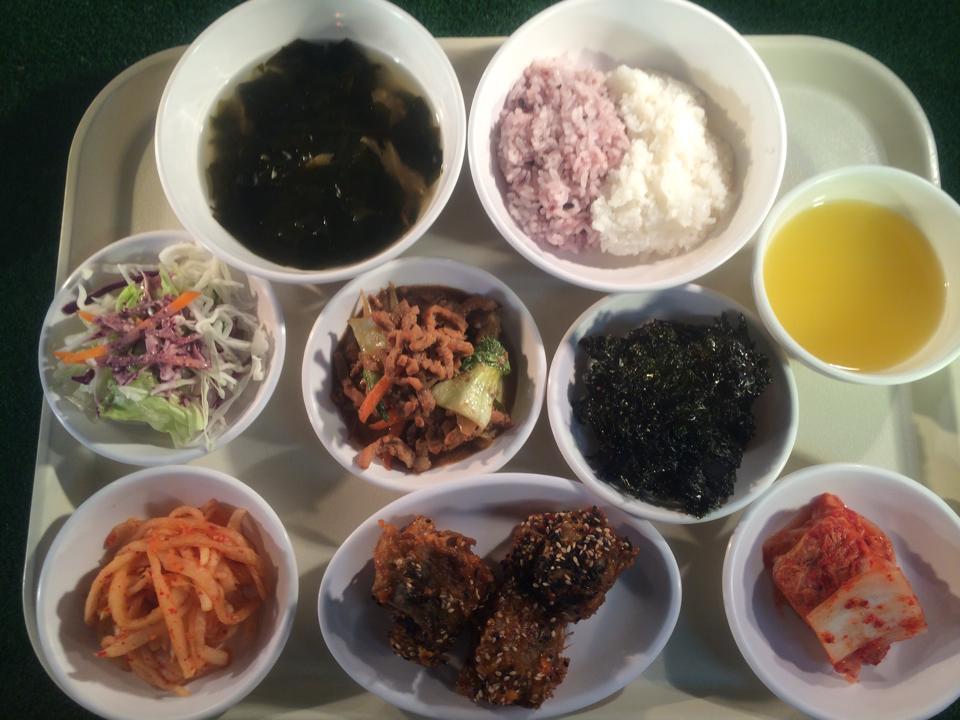 어느 직장인의 회사 점심 식단 | 인스티즈