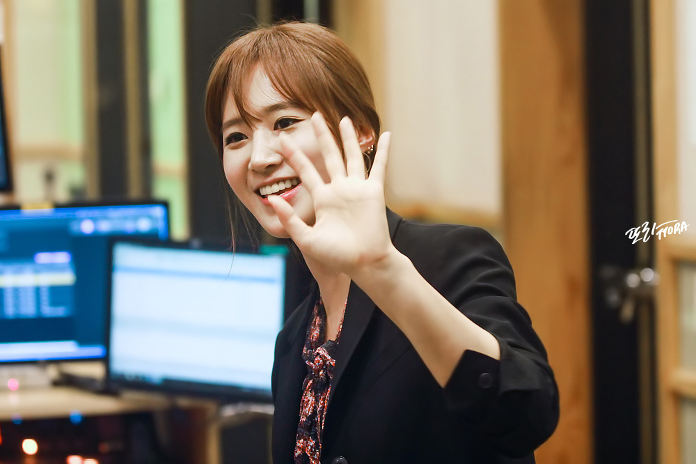 9986983F5EA8543735ADF1