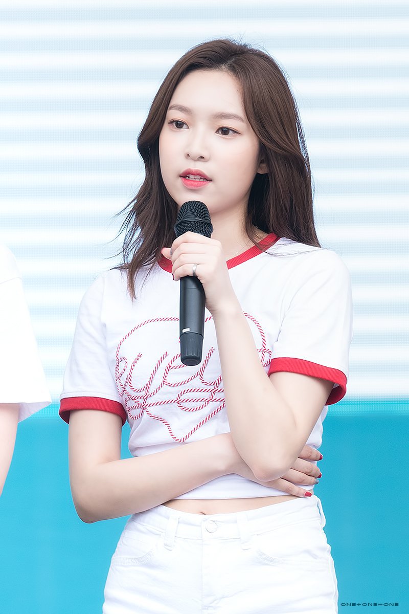 에이프릴의 예람쥐 예나.jpg | 인스티즈