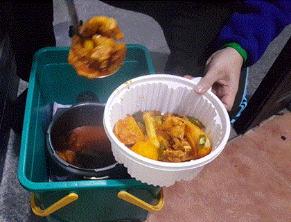 밤에 먹으면 꿀맛이라는 어느 야식집 닭볶음탕 | 인스티즈