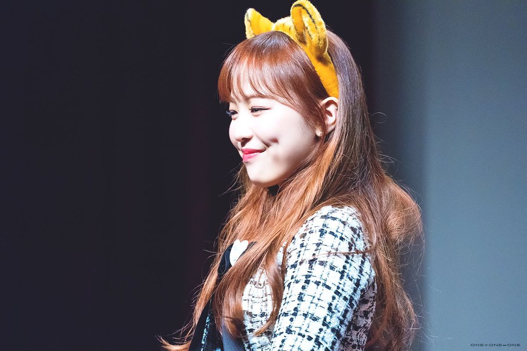 사월이 April 보조개 담당 레이첼 성나연~♥ | 인스티즈