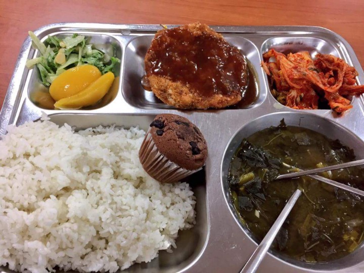 우리 학교 급식 지난주까지만해도 개판이였는데...jpg | 인스티즈