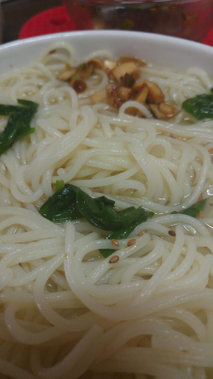 국수먹방 이미지