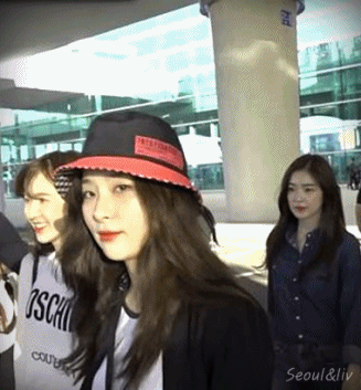 오후에 입국한 레드벨벳 gif | 인스티즈